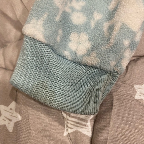 Carter’s baby girl 12 month fleece romper coverall overall sleeper fleece zip up - Picture 2 of 3